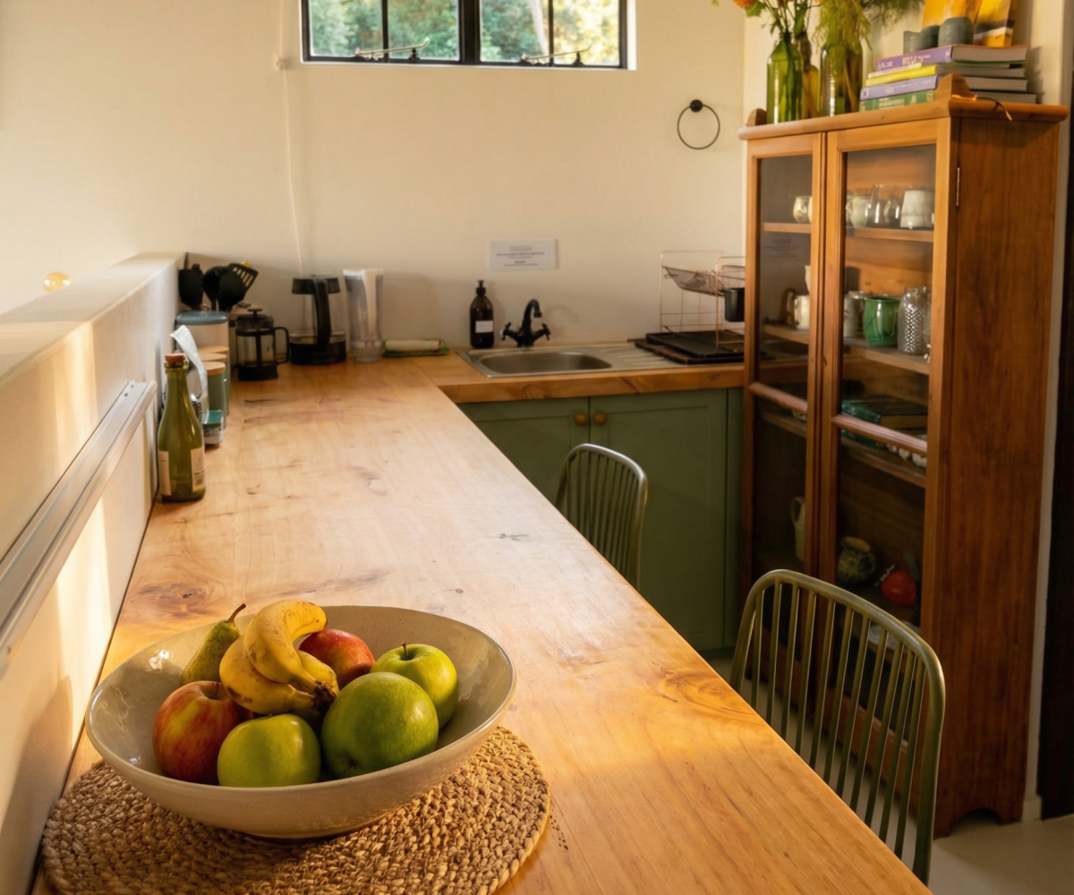 LF_Gardeners Cottages_Kitchen 03