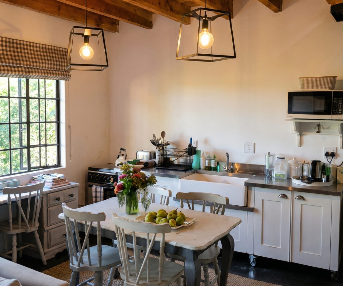 LF_Loft Cottage_ Kitchen 01
