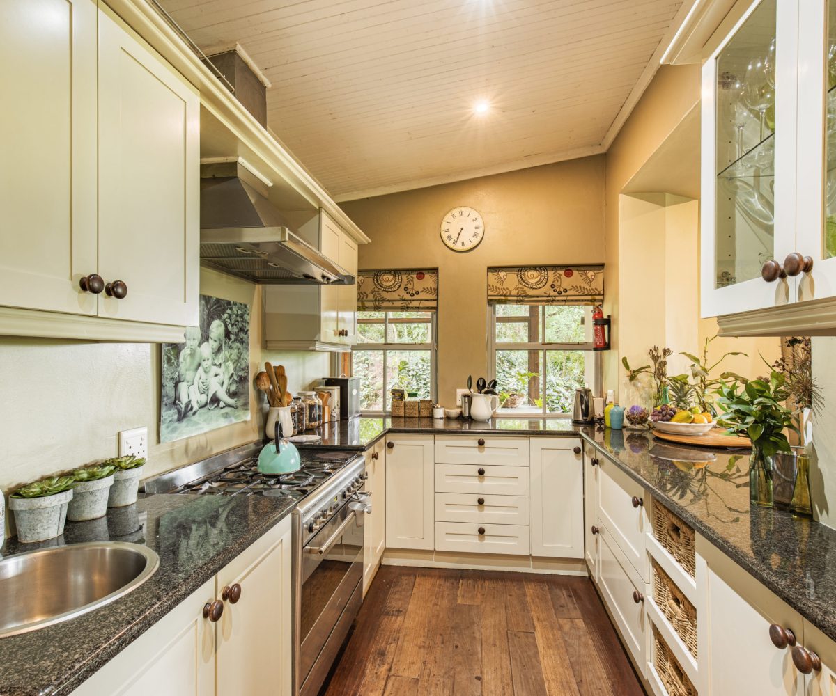 country house 16